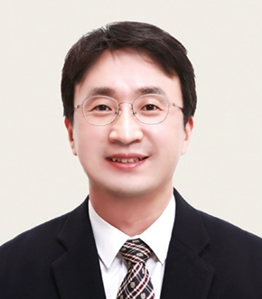 Professor Hyun Kwon Suh